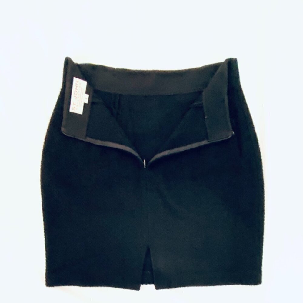St John Collection black knit pencil skirt Women's 8, quiet luxury, designer - Picture 4 of 8